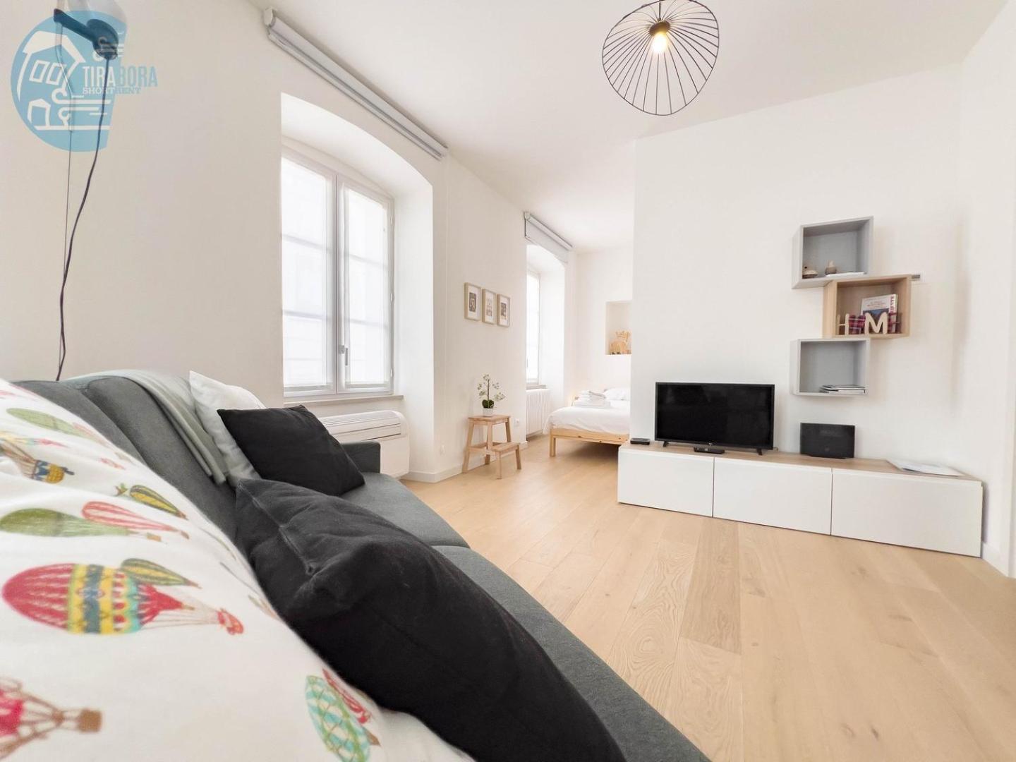 Apartament Corridoni 2B Tirabora Short Rent Triest Zewnętrze zdjęcie