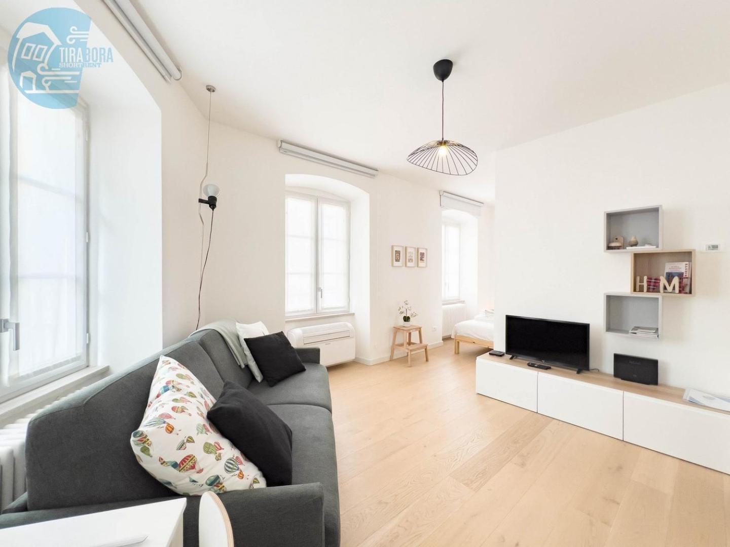 Apartament Corridoni 2B Tirabora Short Rent Triest Zewnętrze zdjęcie